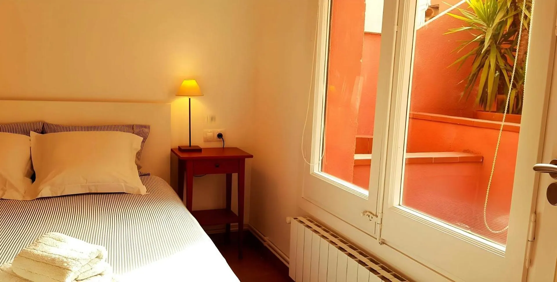 Apartamento Filmoteca Sarria 1- Wifi Quiet Bright Comfi Barcelona 0*,